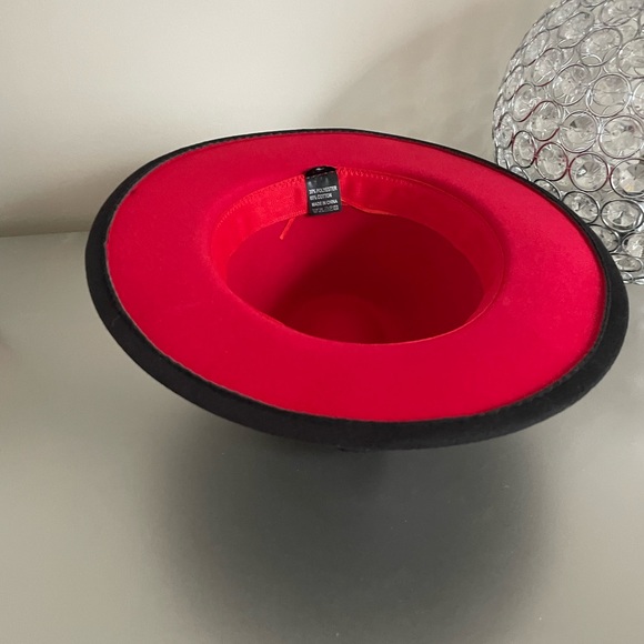 Black/Red Fedora - Picture 6 of 10
